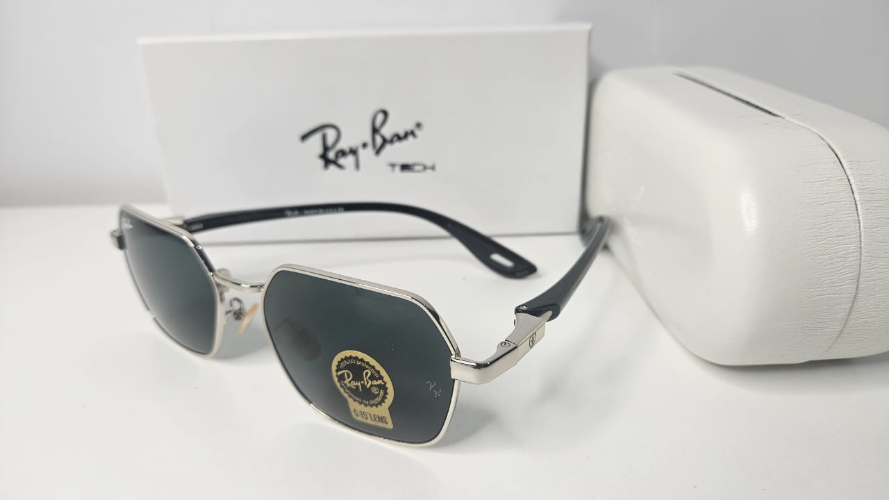 Ray-Ban Tech Square Sunglasses with Green Lenses