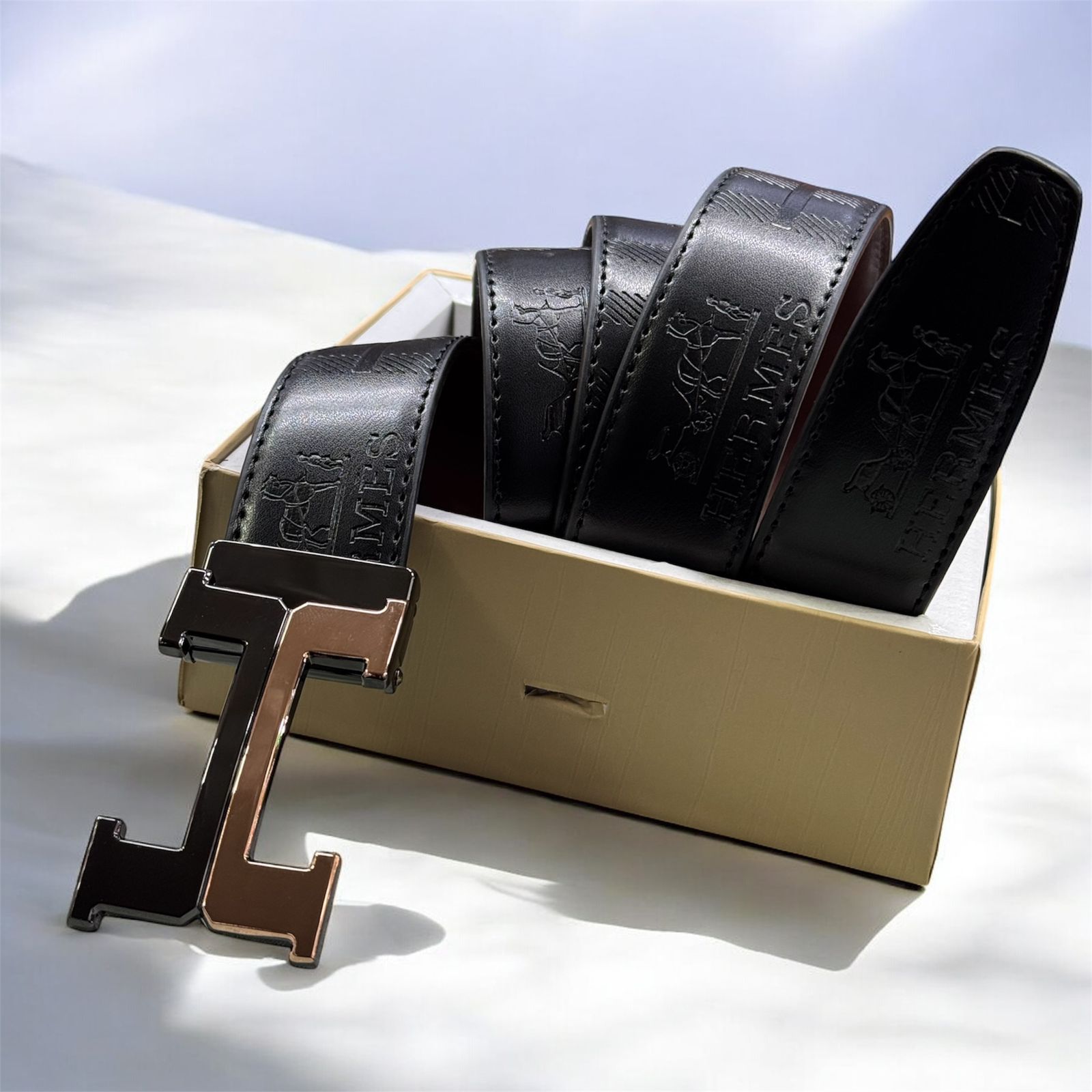 HERMES Classic Leather Belt with Signature H Buckle