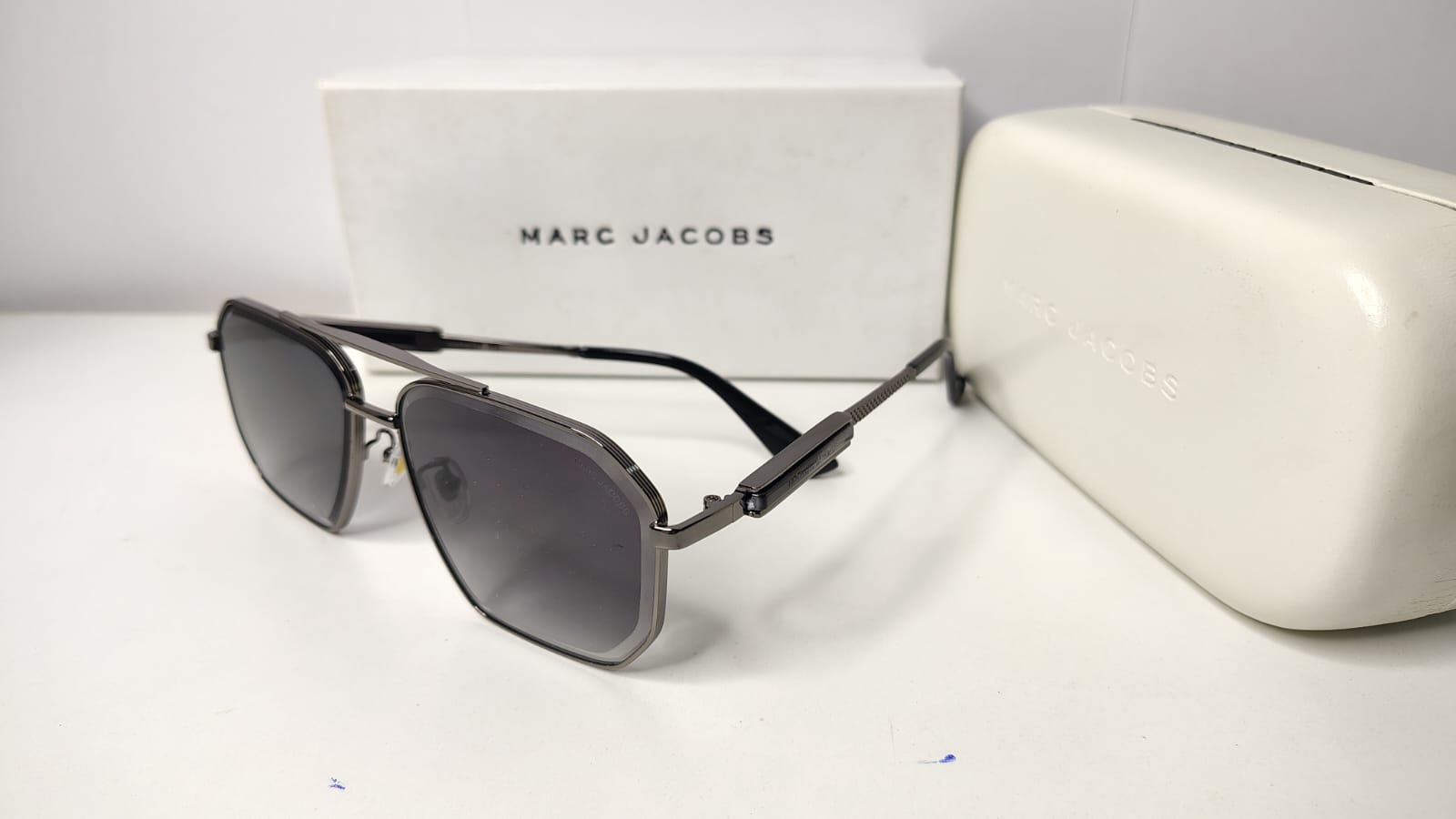 MARC JACOBS Modern Square Sunglasses