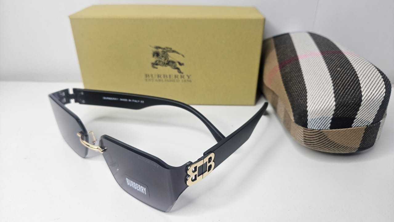 BURBERRY Bold Cat-Eye Sunglasses with Logo