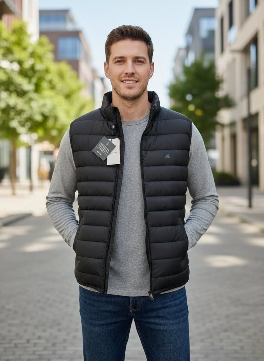 BrooksBrothers Men's Lightweight Puffer Vest in Black