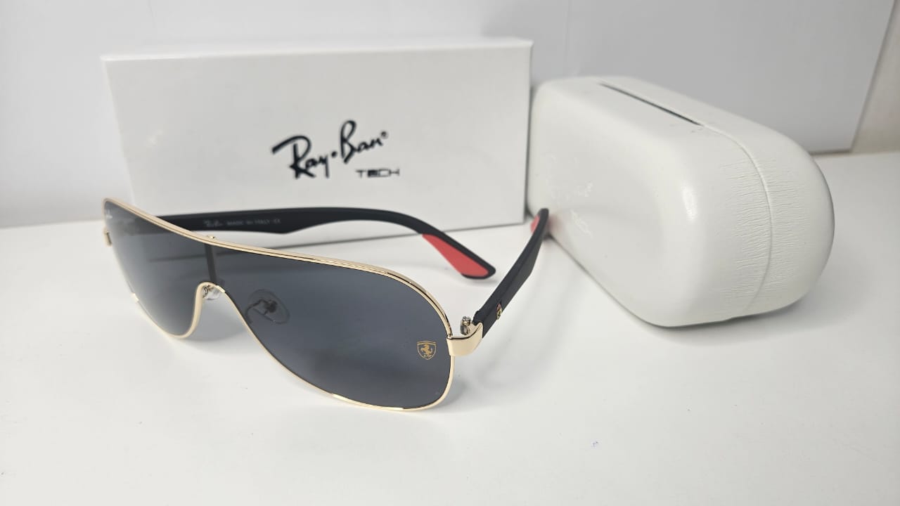 Ray-Ban Tech Aviator Sunglasses with Case