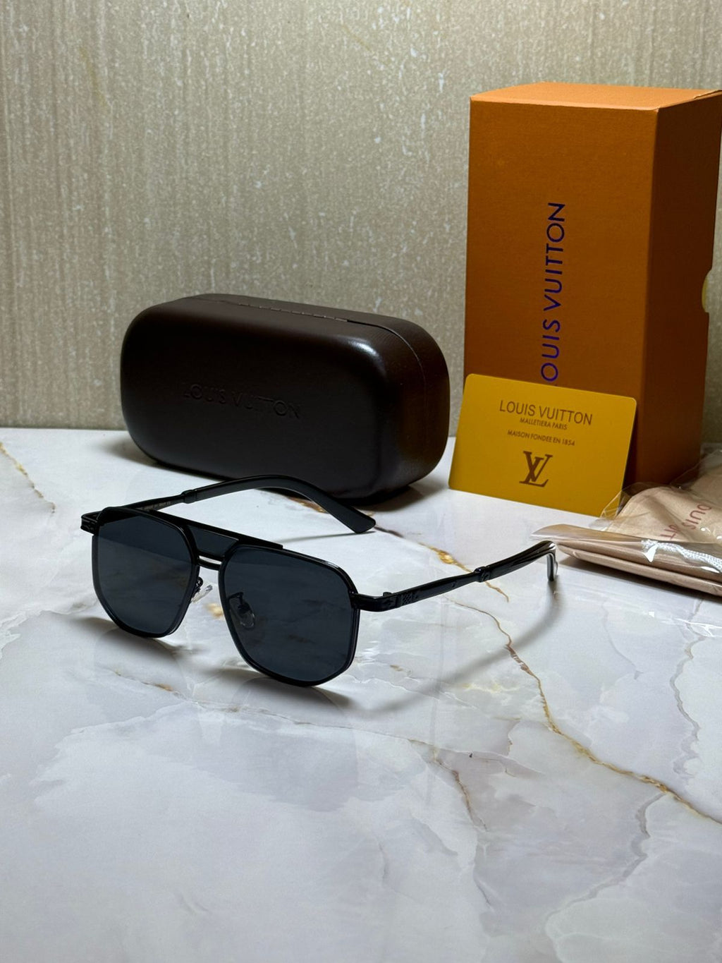 LOUIS VUITTON Blush Ember Luxe Gradient Square Sunglasses