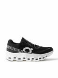 ON RUNNING Cloudstratus Performance Running Shoes