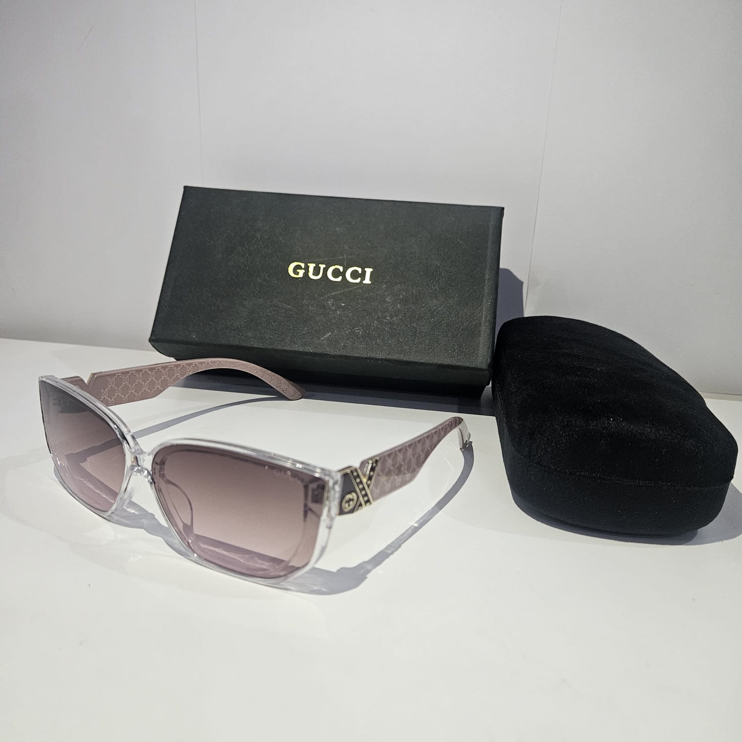 Gucci Oversized Gradient Sunglasses with Signature Detailing