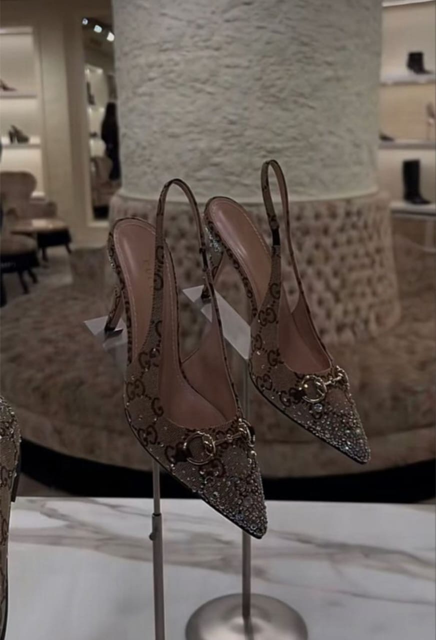 GUCCI Luminous Amber Elegant Fit Slingback Heels