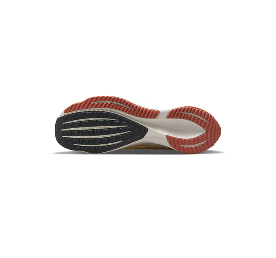 Slipt leather shoes