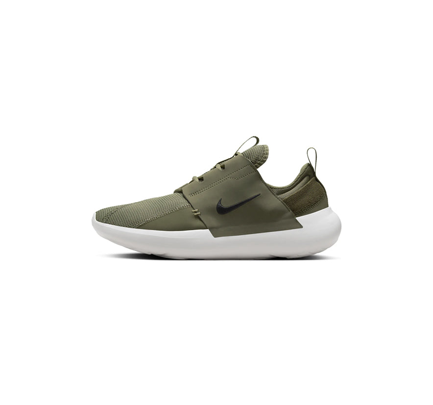 Nike sport shoes